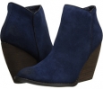 Navy VOLATILE Whitby for Women (Size 9)