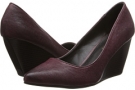 Pinot Noir Kenneth Cole Reaction Bond-ed for Women (Size 5.5)