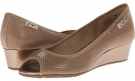 Beige/Gold Anne Klein Camrynne for Women (Size 7.5)