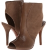 Yucca Schutz Quazar for Women (Size 9)